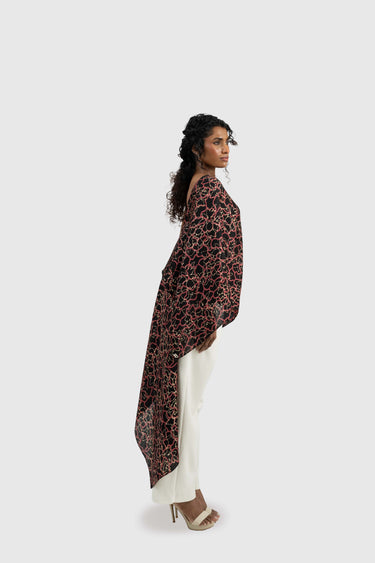 Kapten Batik Shawl Black Cracked Petals