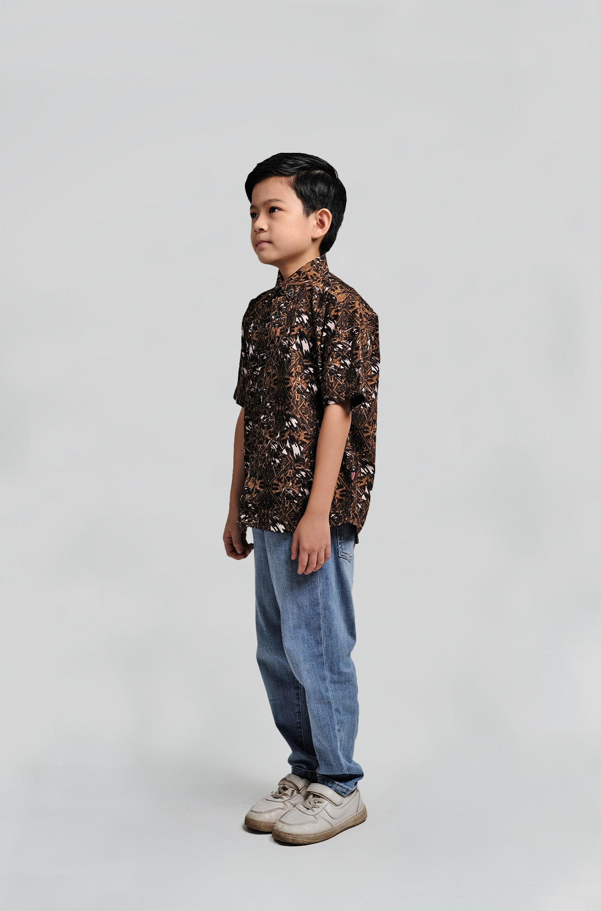Nusantara Junior Gasing in Rose Smoke – Kapten Batik MY