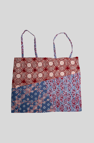 [ONLINE EXCLUSIVE] Kapten Hobo Bag