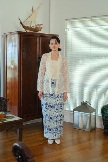 Kapten Batik x Tengku Zatashah Sarong - Dragon Clouds in Teal Mint