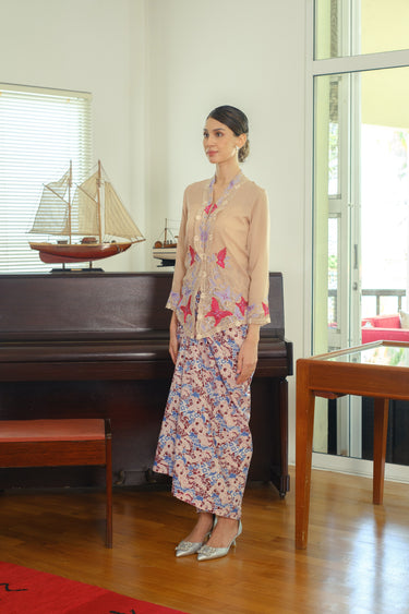 Kapten Batik x Tengku Zatashah Pareo - Botanika in Sky Blue