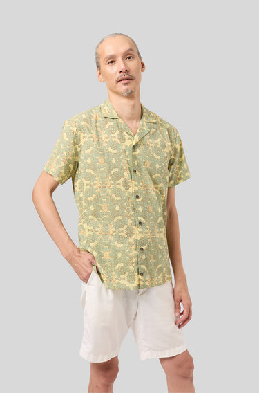 Maharaja Capri Safety Petal Plastic in Cornsilk