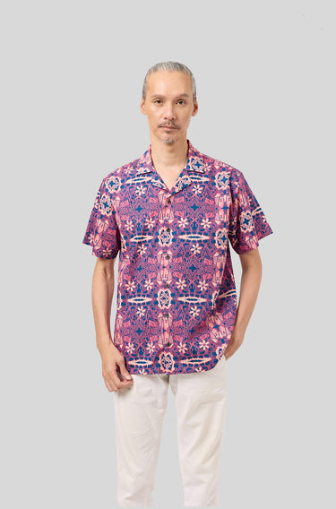 Nusantara Capri Type and Yap in Pink Navy