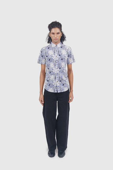 Kapten Batik PERSONA Masterpiece Origin Pageant batik shirt Blue — slim fit front
